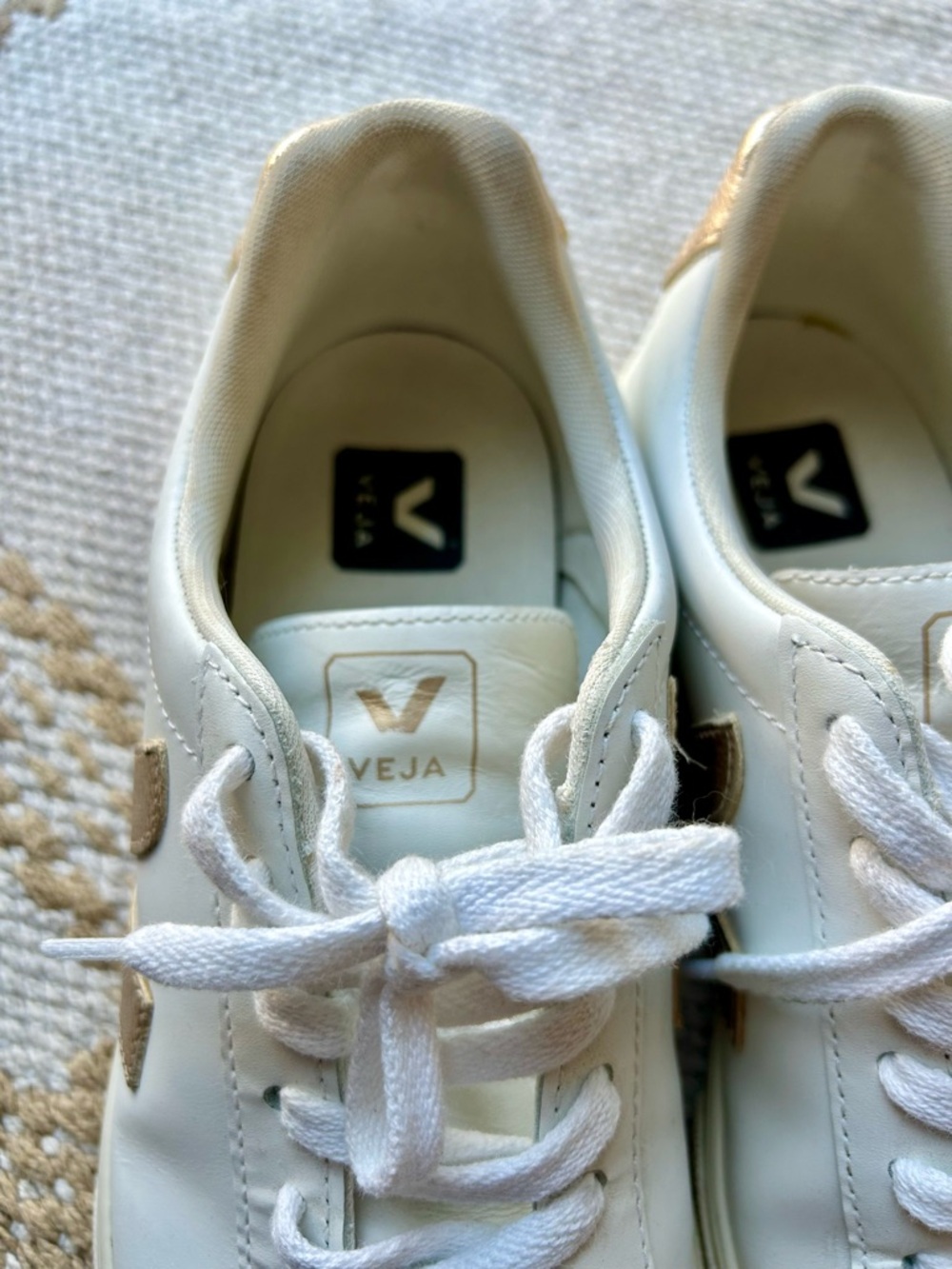 Veja White  Esplar Leather Sneakers - Picture 2 of 7